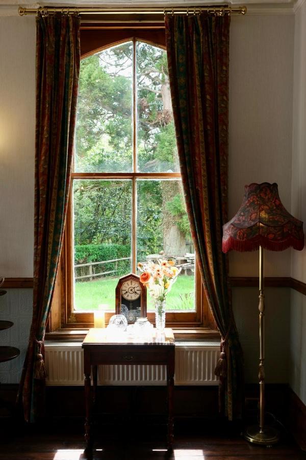 The Buckley Arms Otel Dinas Mawddwy Dış mekan fotoğraf