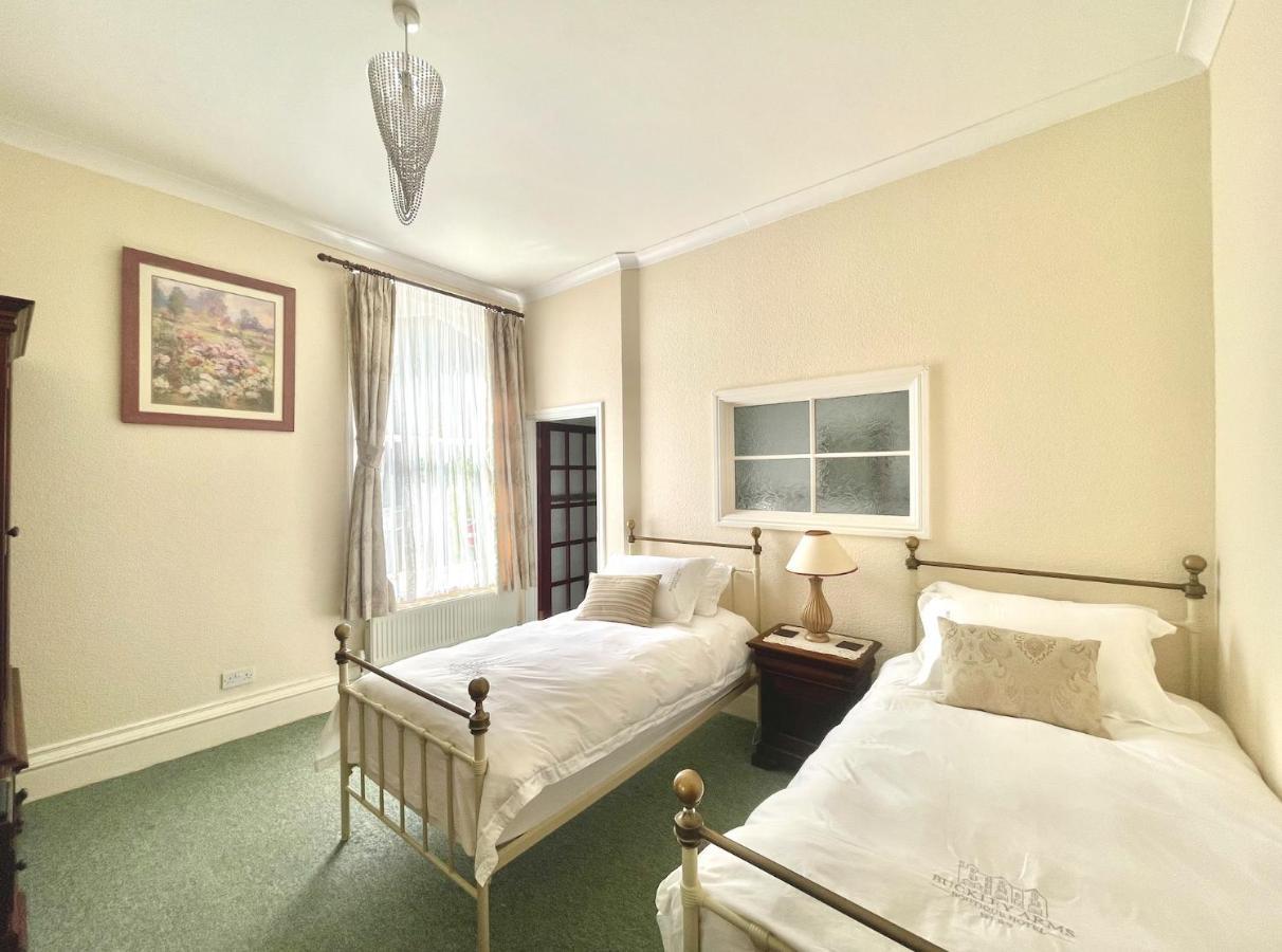 The Buckley Arms Otel Dinas Mawddwy Dış mekan fotoğraf