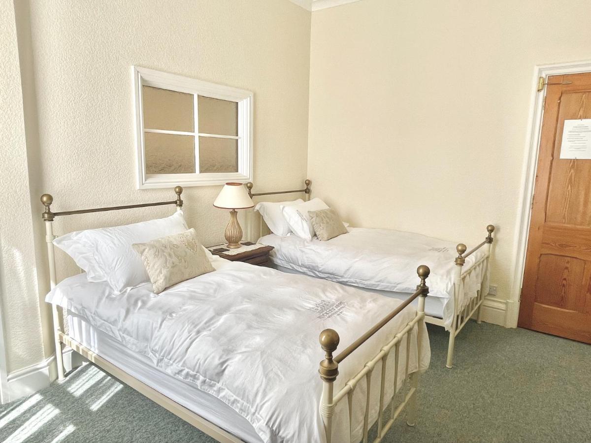 The Buckley Arms Otel Dinas Mawddwy Dış mekan fotoğraf